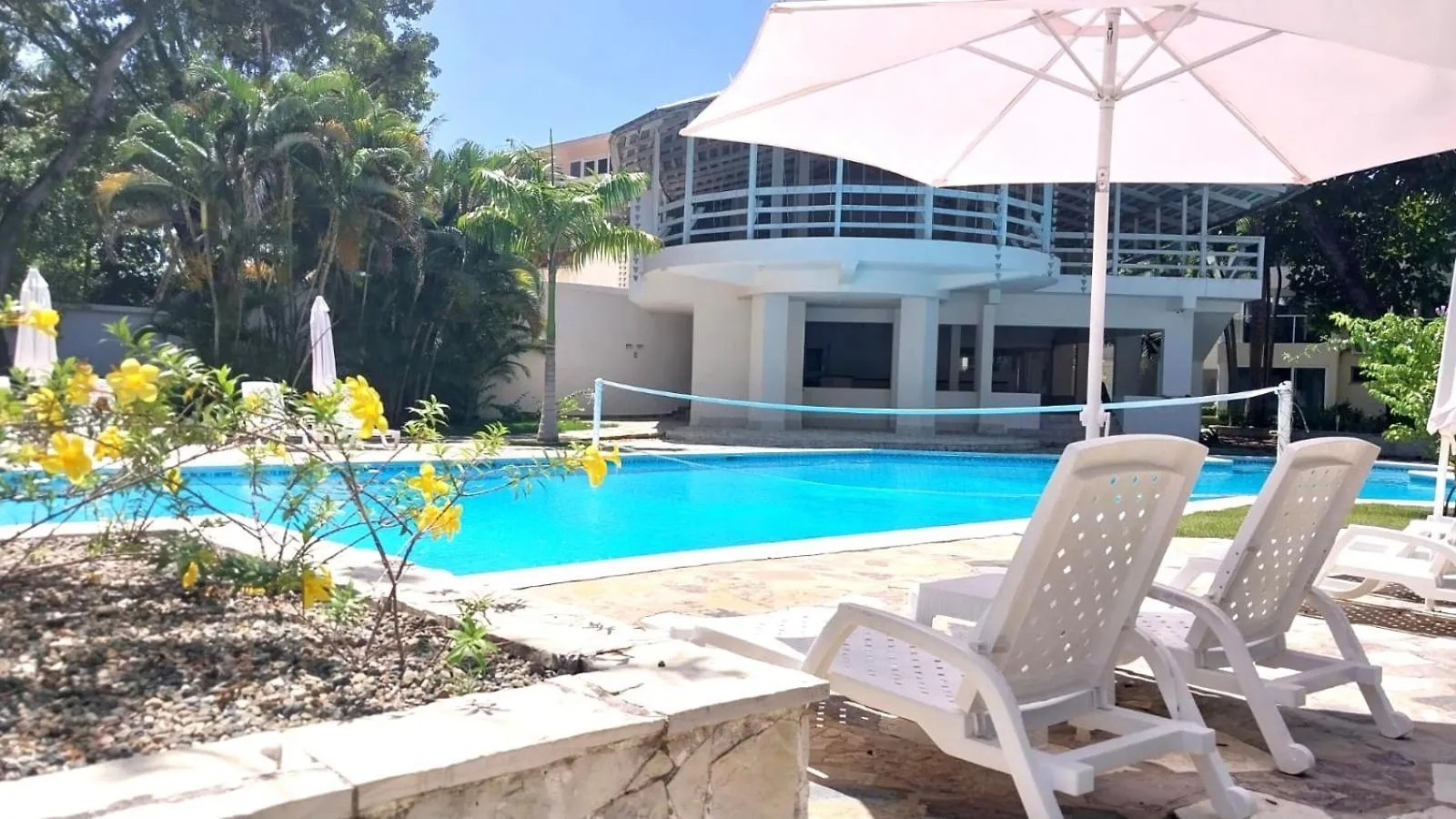 **** Hotel Tropical Casa Laguna Cabarete Dominikanische Republik